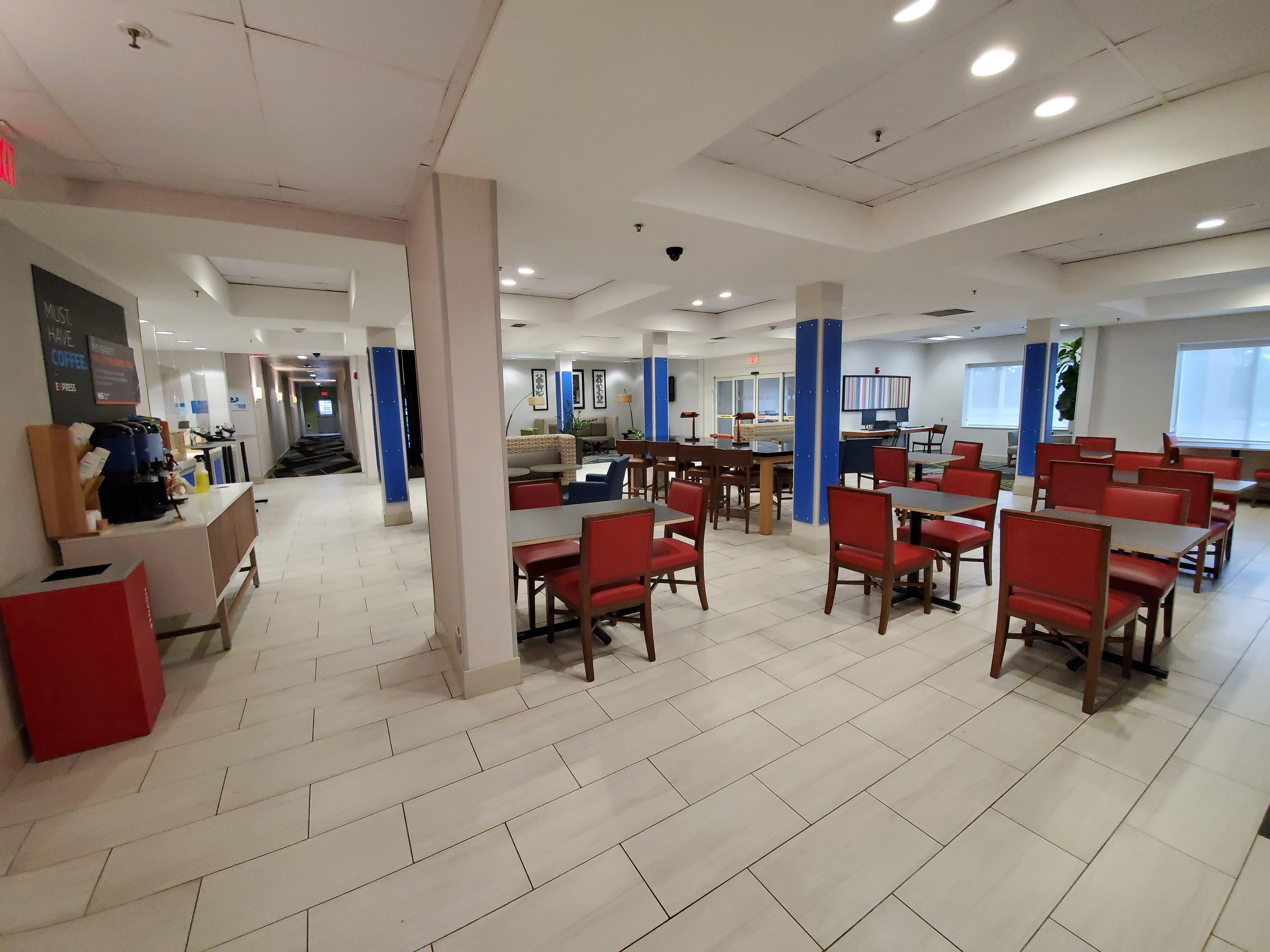 Holiday Inn Express Hotel & Suites Seattle North - Lynnwood By Ihg Buitenkant foto